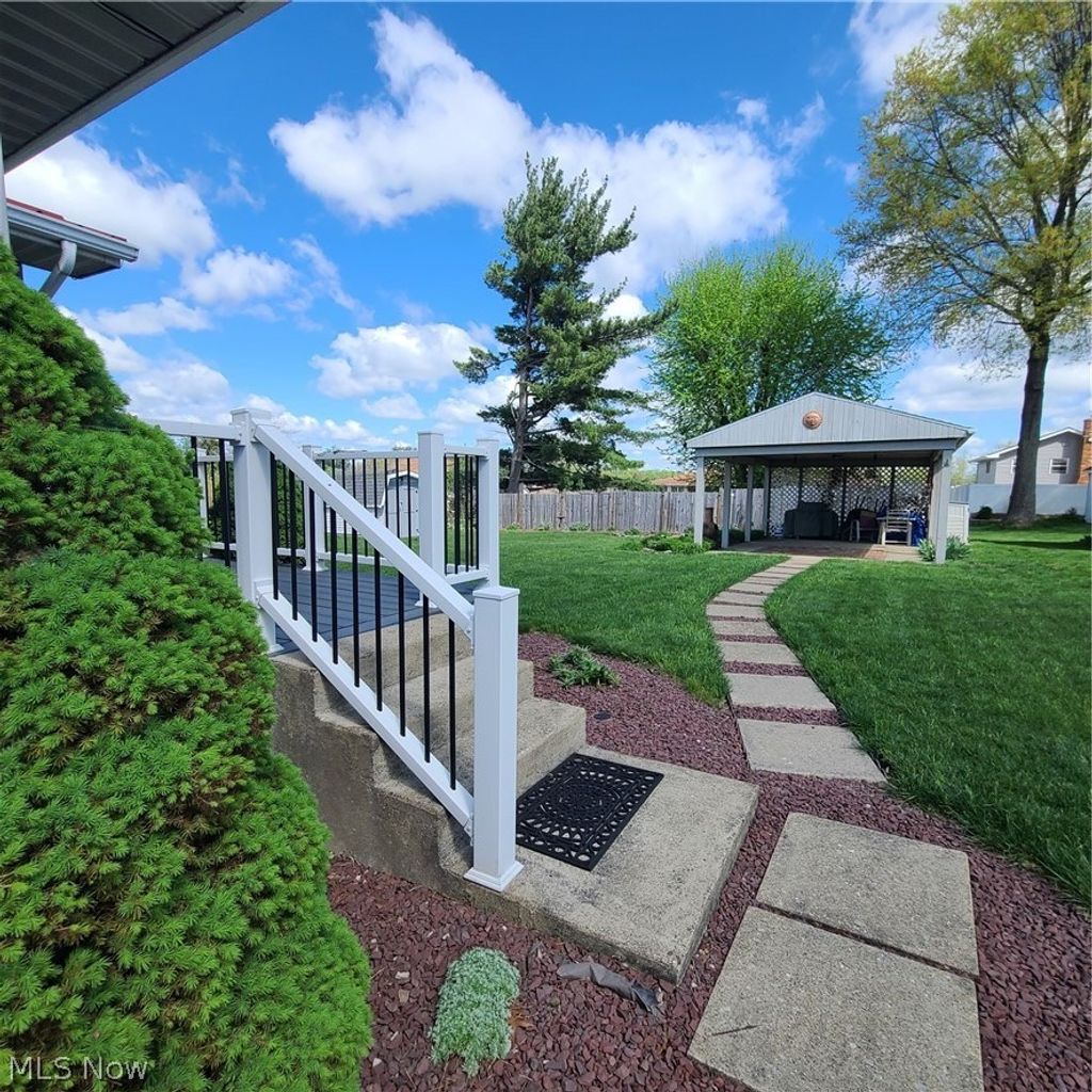 Photo of 58563 Joseph Street, Rayland, OH 43943 (MLS # 5202401)