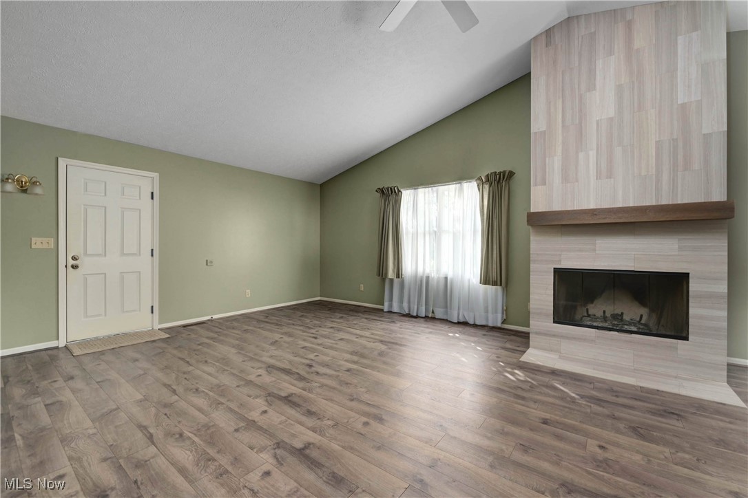 Avon Woods Condo - Residential