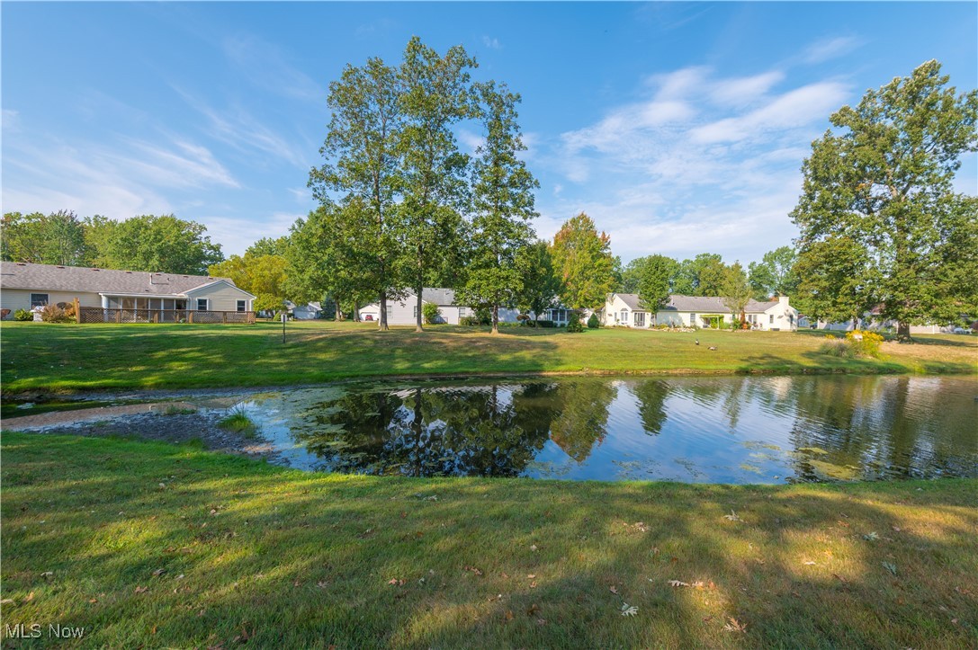 Avon Woods Condo - Residential