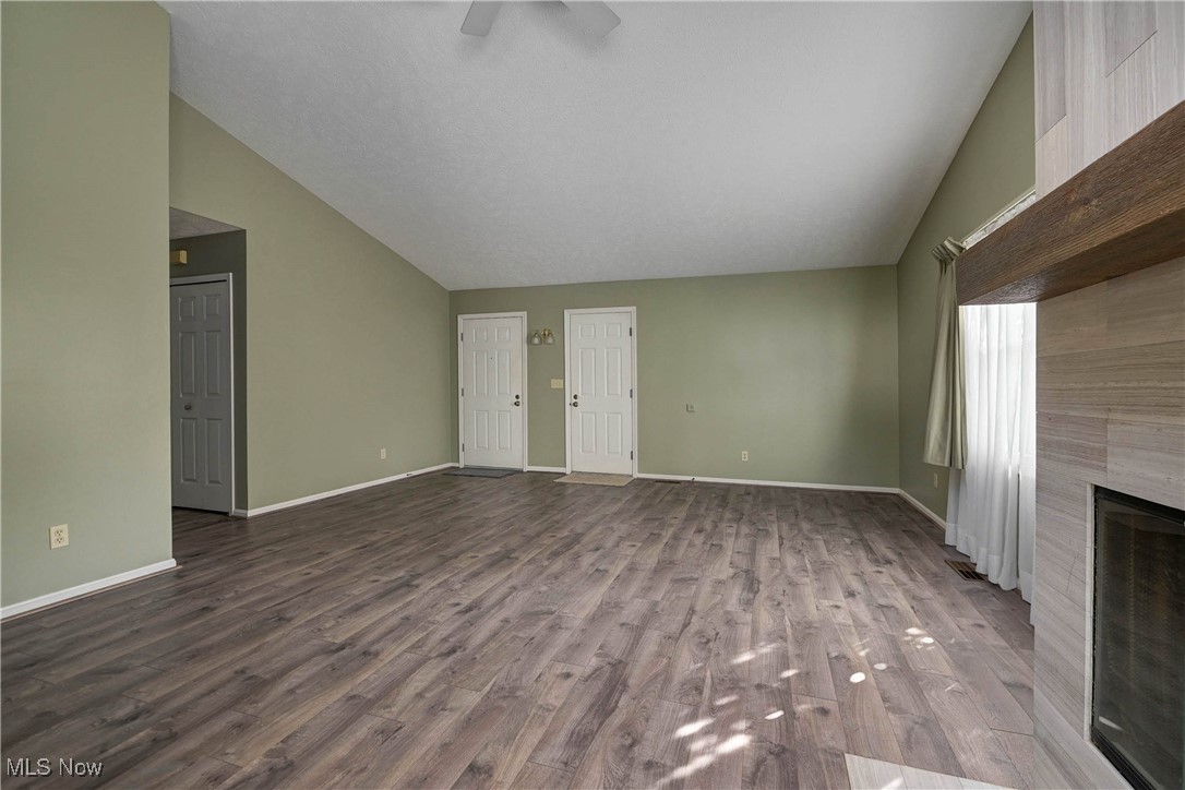 Avon Woods Condo - Residential