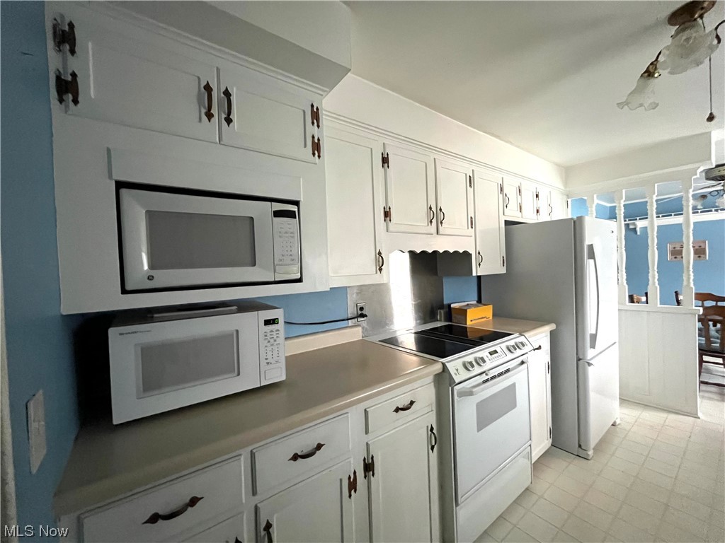 C R Macklin 02 - Residential