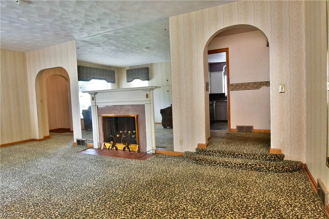 City/Youngstown - Residential