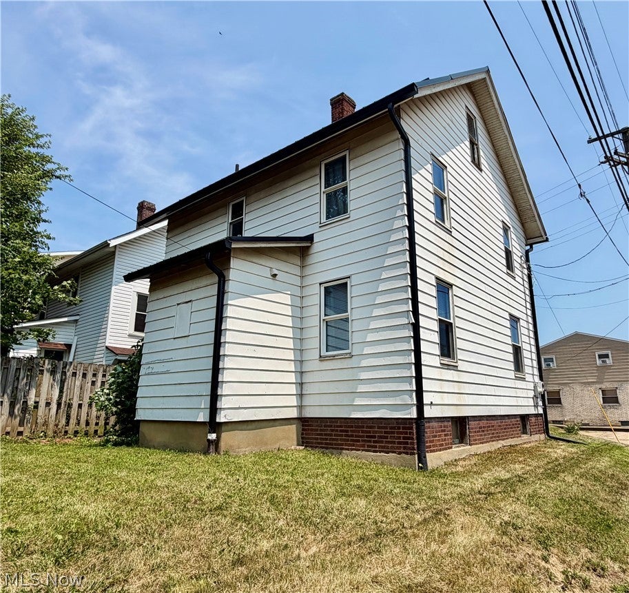 647 Exeter Avenue SW