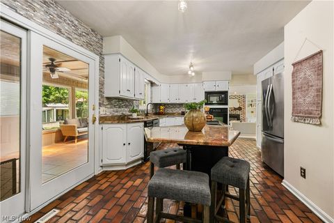 Tiny photo for 1545 Woodlake Boulevard, Stow, OH 44224 (MLS # 5221468)