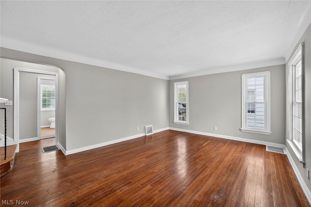 Photo of 10204 Mccracken Boulevard, Garfield Heights, OH 44125 (MLS # 5206420)