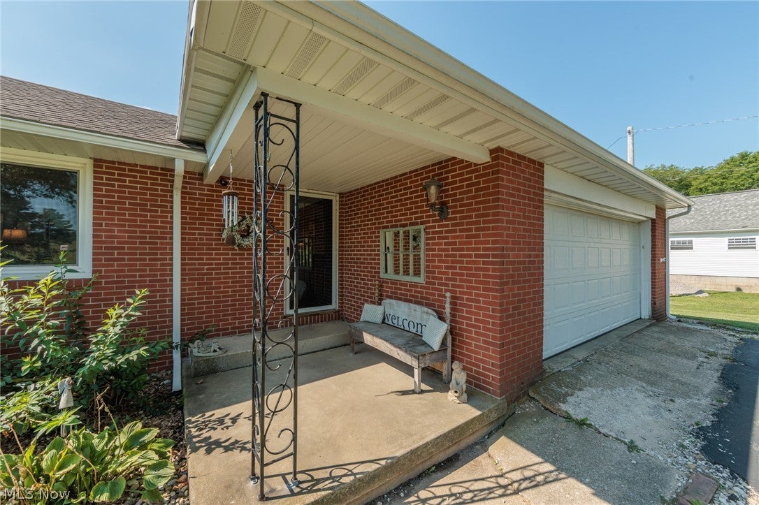247 S Norwalk Road W