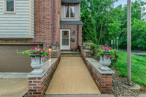 6965 W Fitzwater Road, Brecksville, OH 44141 - #: 5130735