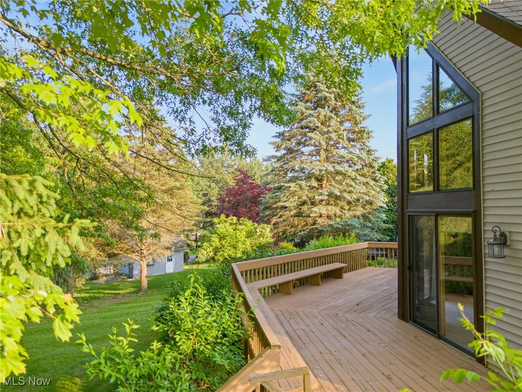 Pineknoll Estate 1 - Residential