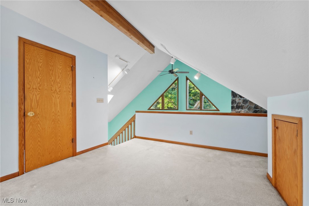 Pineknoll Estate 1 - Residential