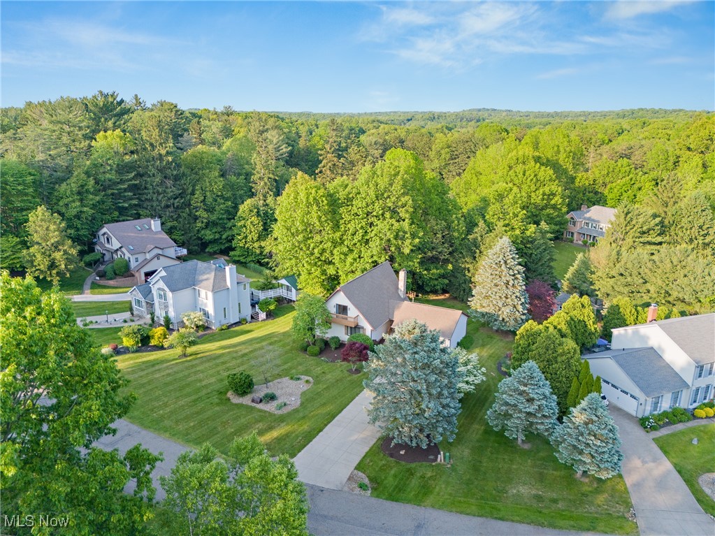 Pineknoll Estate 1 - Residential