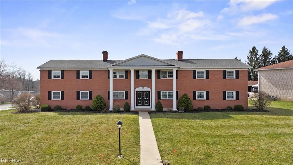 Photo of 823 Red Oak Trail, Mansfield, OH 44904 (MLS # 5165604)