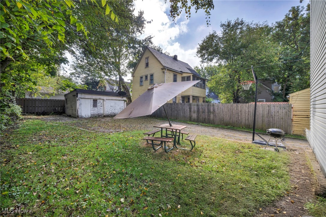 J H Hardys - Residential Income