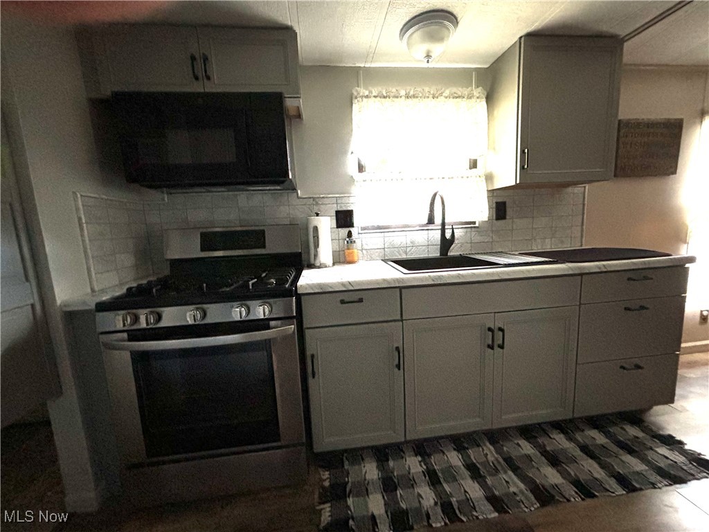 Southern Terrace Mobile Home Park - Residential