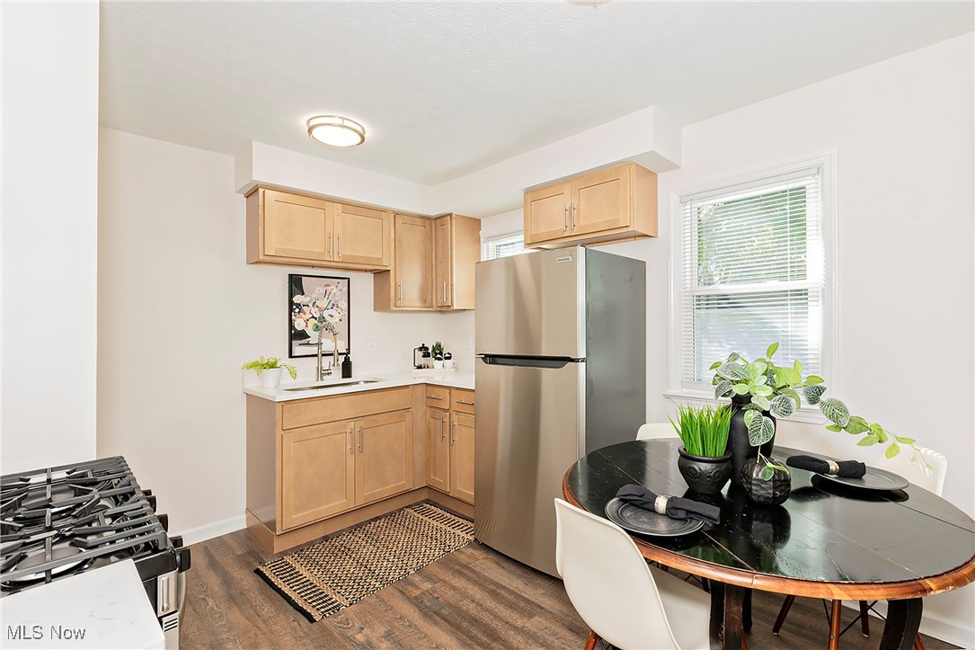 Mix King & Gobs - Residential