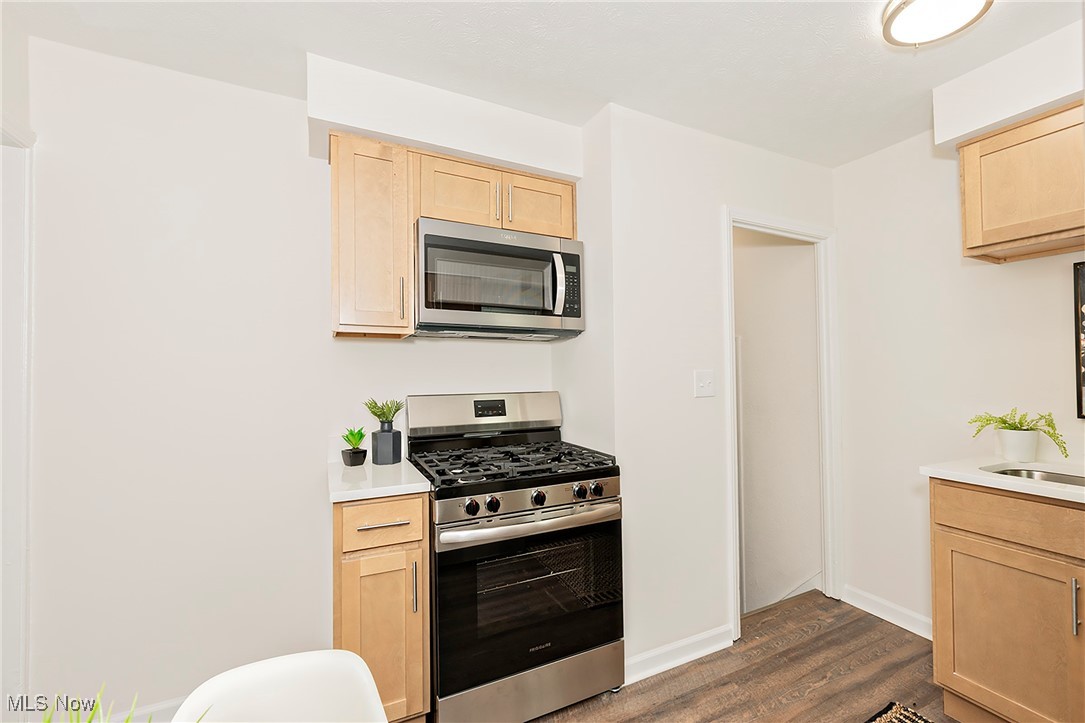 Mix King & Gobs - Residential