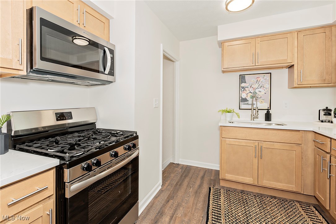 Mix King & Gobs - Residential