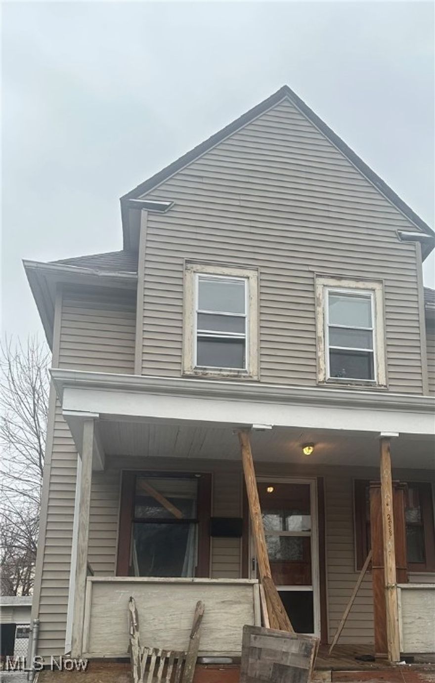 Are you seeking your next exciting project? Dreaming of a property with great potential that offers a complete renovation opportunity for resale? Or perhaps you're looking to expand your rental portfolio? Look no further! Welcome to W91st St, an impressive home nestled on a generous 125' deep parcel. This property boasts a two-car garage that’s ready for a little TLC, along with a truly unique feature: a full mechanics bay constructed from sturdy cinder block, perfect for car enthusiasts or hobbyists.

The historic West Boulevard serves as the heart of Cudell, graced by stunning homes lining the winding road. Just a stone’s throw away, Madison Avenue is evolving northward toward Edgewater Park, making it the bustling manufacturing and commercial hub of the neighborhood.