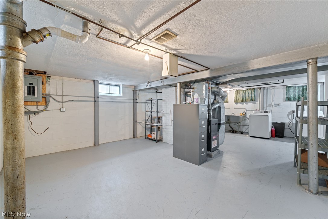 Waterbury Realty Cos Parkside - Residential