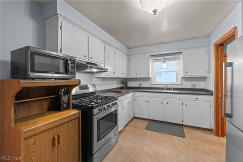 Tiny photo for 13406 Lakewood Heights Boulevard, Lakewood, OH 44107 (MLS # 5190098)