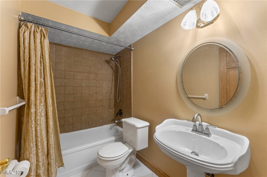 Hitchcock Woods - Residential