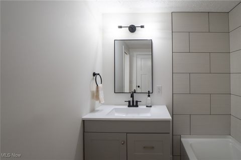 Tiny photo for 1038 Dell Circle NW, North Canton, OH 44720 (MLS # 5178862)