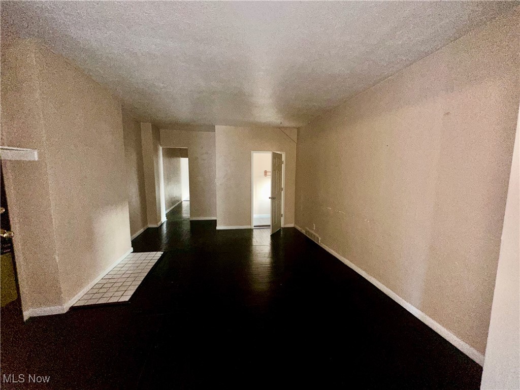 Ely - Residential Lease