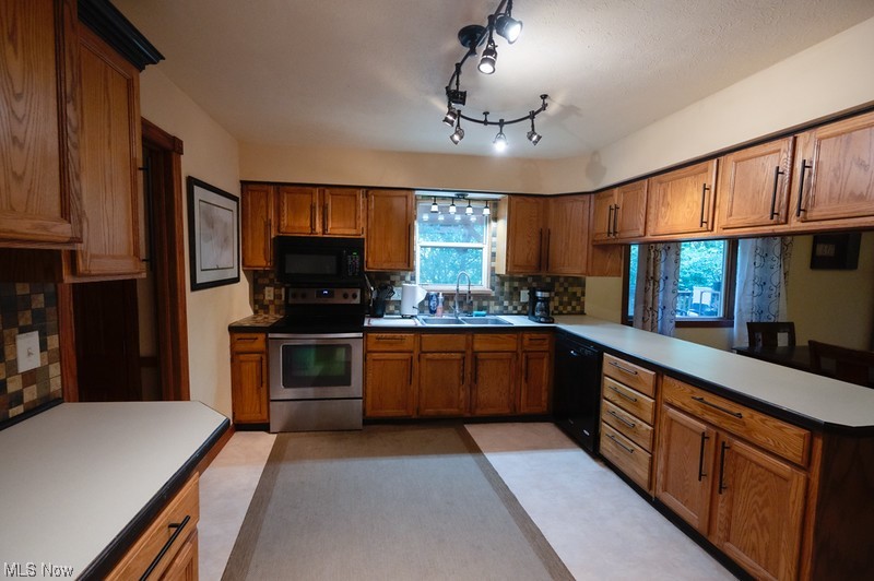 Gemini Estates - Residential