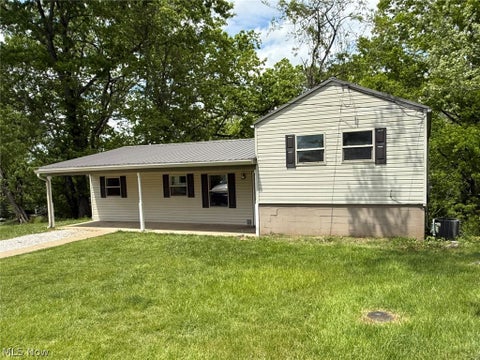 Homes For Sale - 210 W Spring St St<br/> Washington County, Marietta, OH 45750