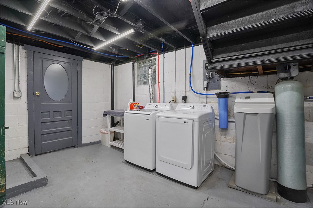 Village/Hartville - Residential