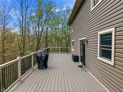 Tiny photo for 701 Ravine Drive N, McDonald, OH 44437 (MLS # 5202843)