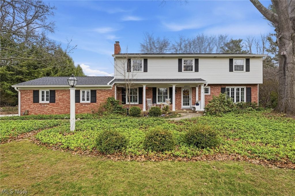 Photo of 2033 Red Coach Road NW, North Canton, OH 44720 (MLS # 5191435)