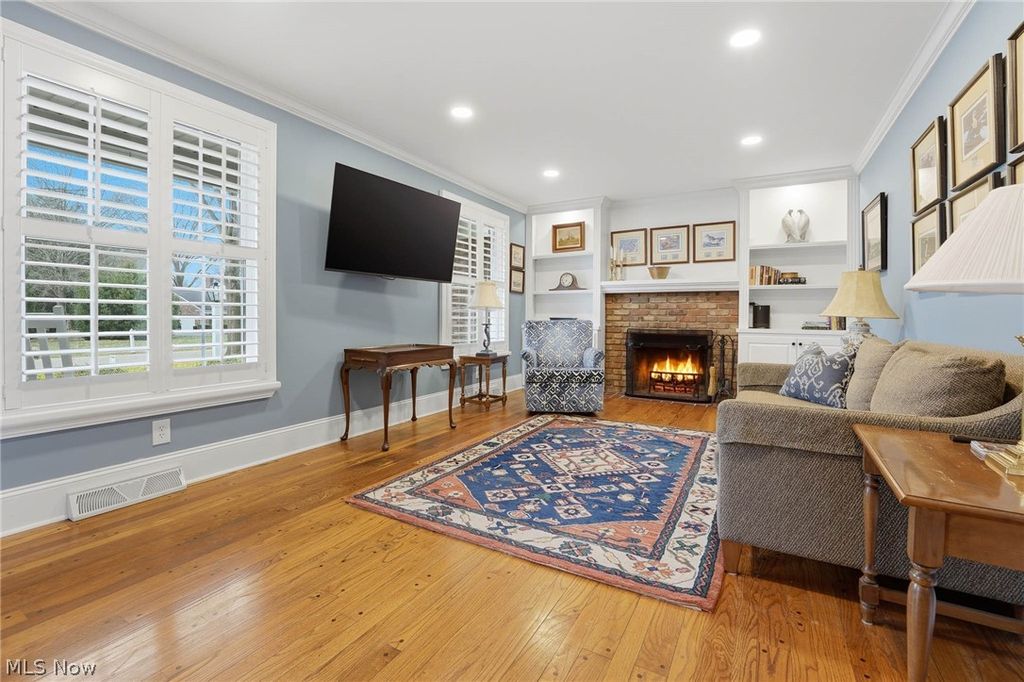 Photo of 2033 Red Coach Road NW, North Canton, OH 44720 (MLS # 5191435)