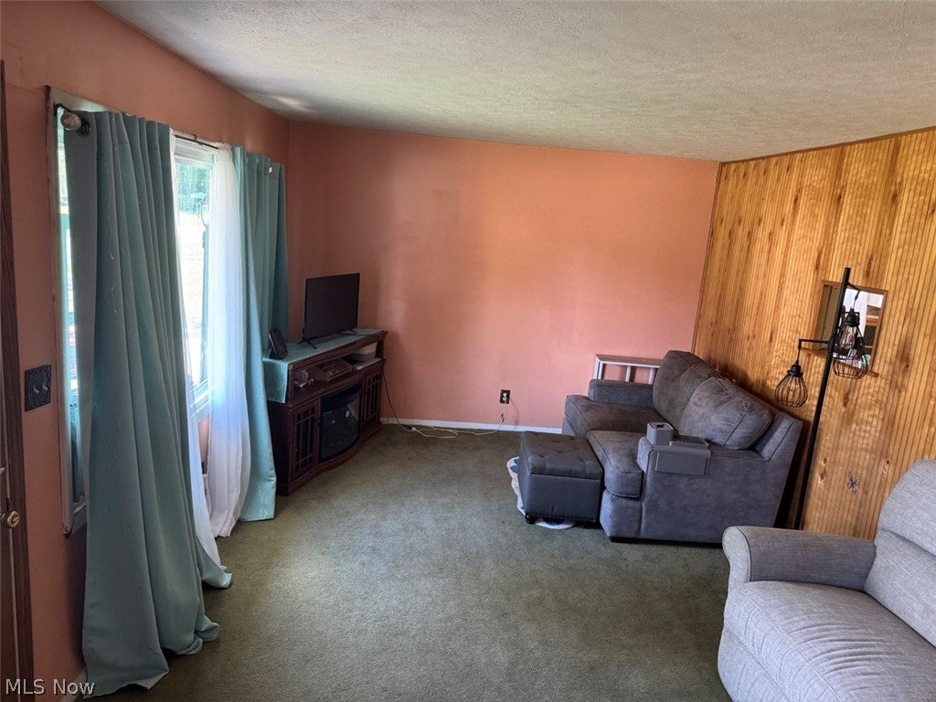 1415 Eleanor Drive