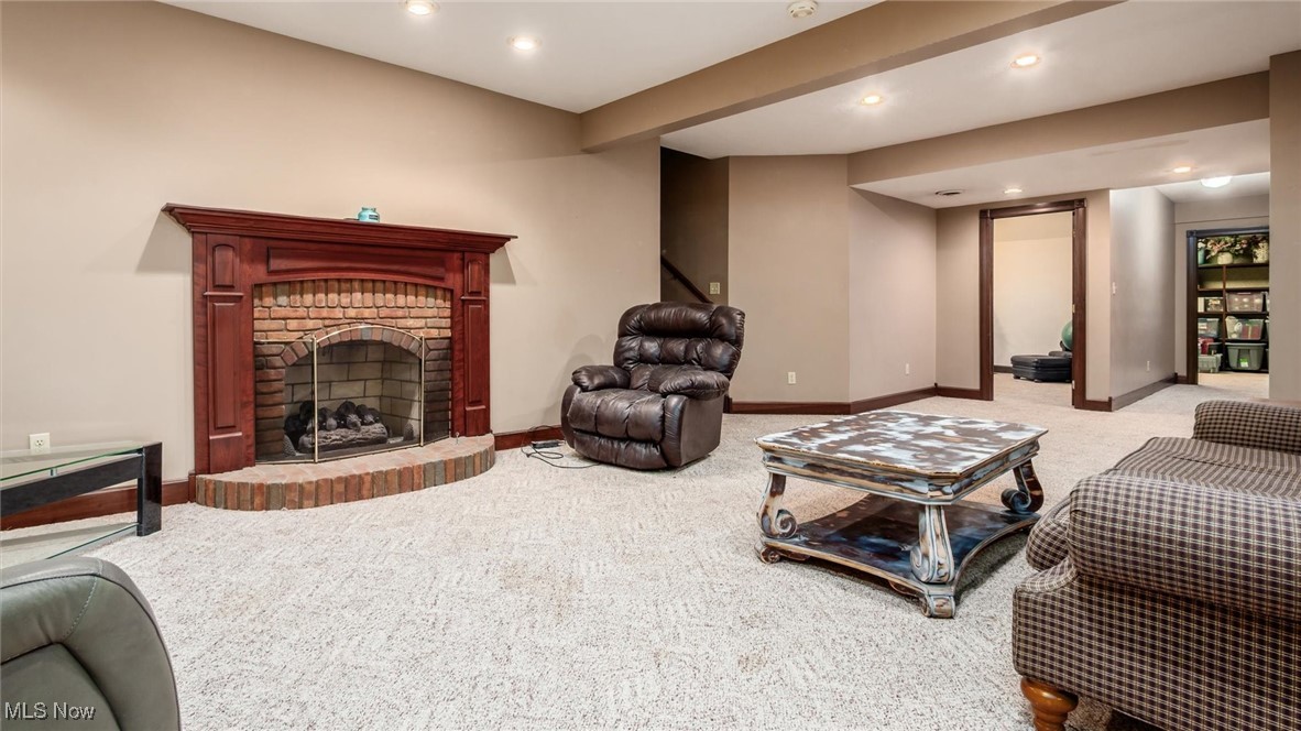 Laurel Ridge - Residential