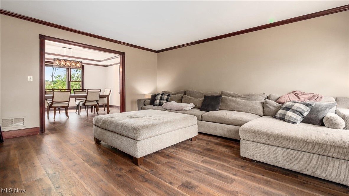 Laurel Ridge - Residential