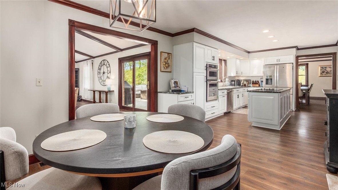 Laurel Ridge - Residential