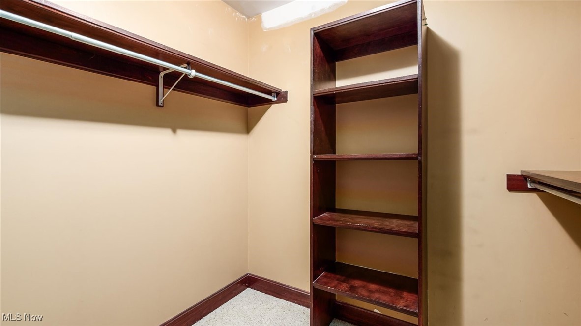 Laurel Ridge - Residential