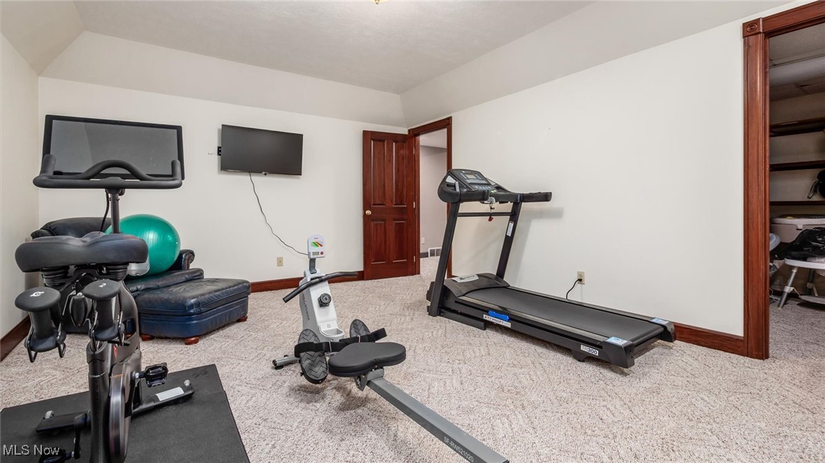 Laurel Ridge - Residential