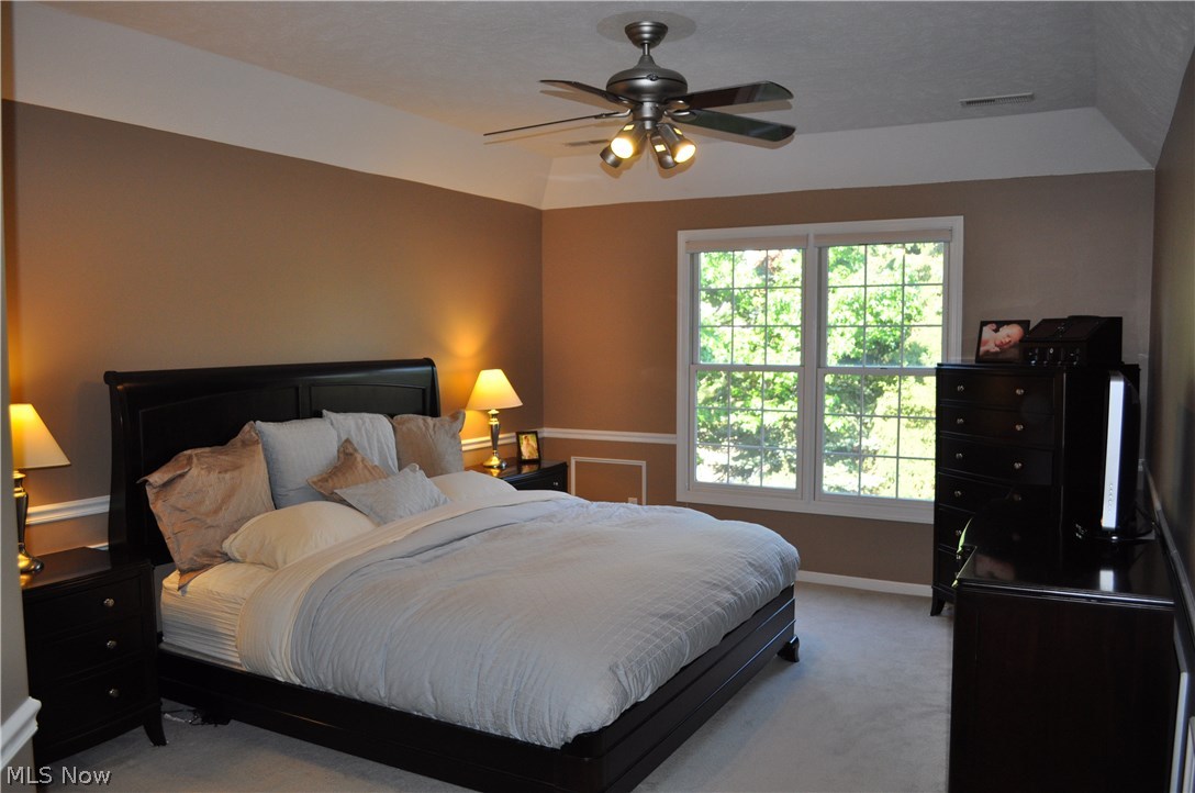 Woodhawk Club Condo 02 Ph V - Residential Lease