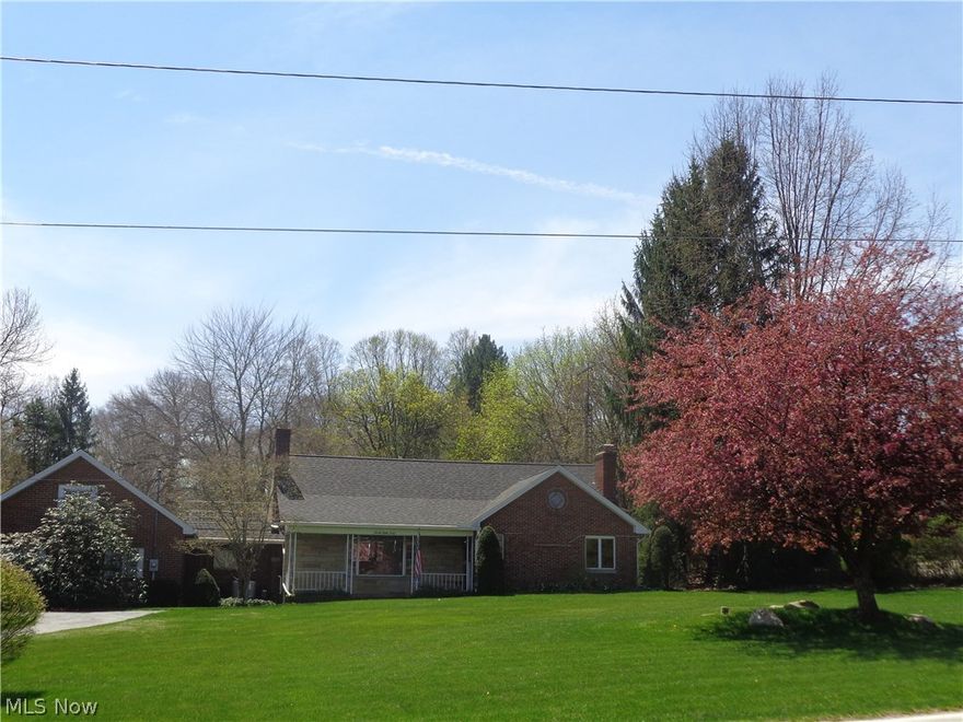 Exceptional, Well-Maintained Home on 2.36 Wooded Grounds with Beautiful Views.  First Floor Master Bedroom Plus Two Bedrooms and Full Bath on
Second Level.  Loads of Closet and Storage Complimented with Second Floor Walk-In Attic and Side Storage.  Wonderful Home for Entertaining with
the Open Spacious Rooms.  Family Room Plus Recreation Room with Wet Bar and Fireplace.  Full Basement has Outside Access.  Furnace/Air 2009,
Roof Shingles 2011, Concrete Garage Floor and Outside Concrete 2012, Water Softener and Reverse Osmosis System 2010, HWT 2005, New Well
Pump and Septic Pumped 2015. Additional Single Car, Vinyl-Sided Garage with Concrete Floor and Window. Seller Providing America's Preferred
Home Warranty.