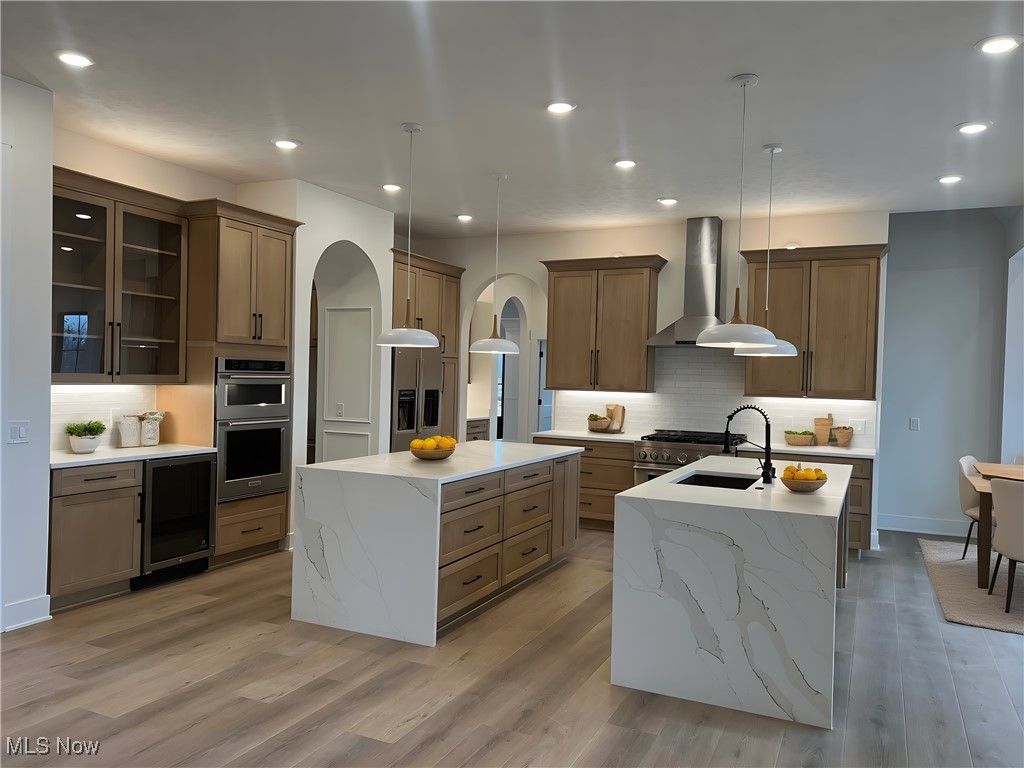 Photo of 853 Club Drive W, Aurora, OH 44202 (MLS # 5178905)