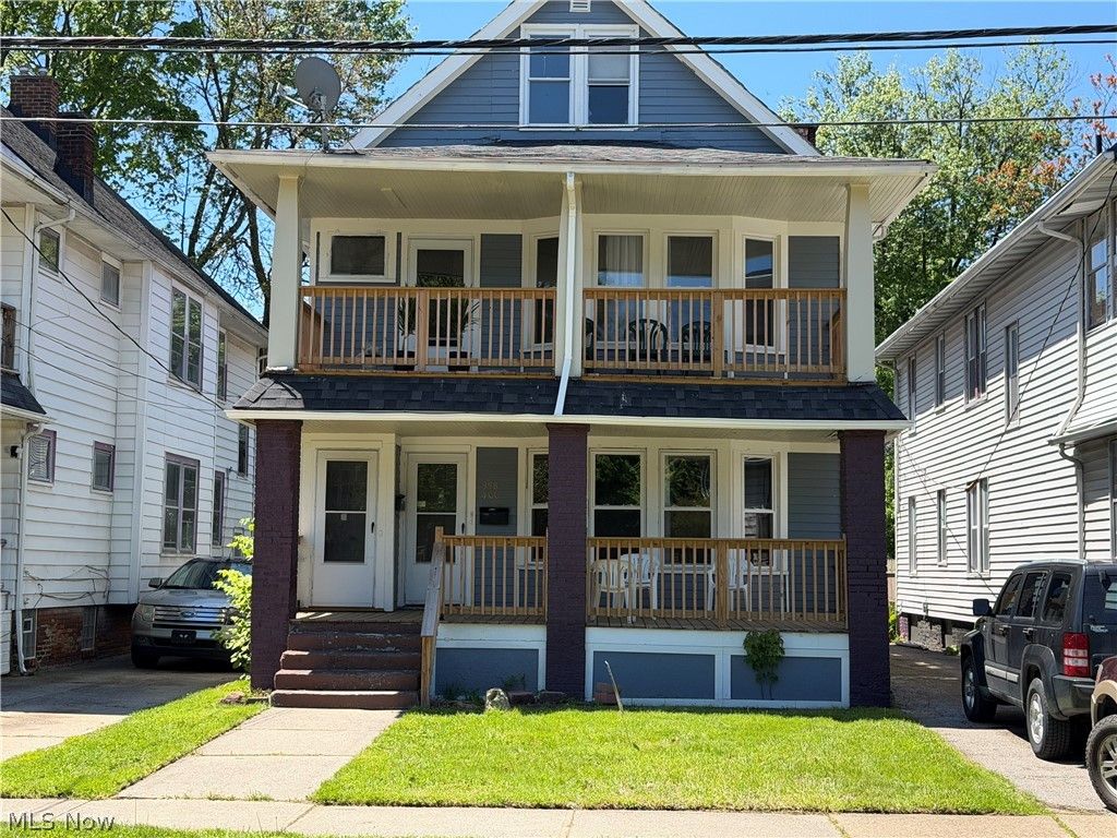Photo of 398 E 149th Street, Cleveland, OH 44110 (MLS # 5216791)