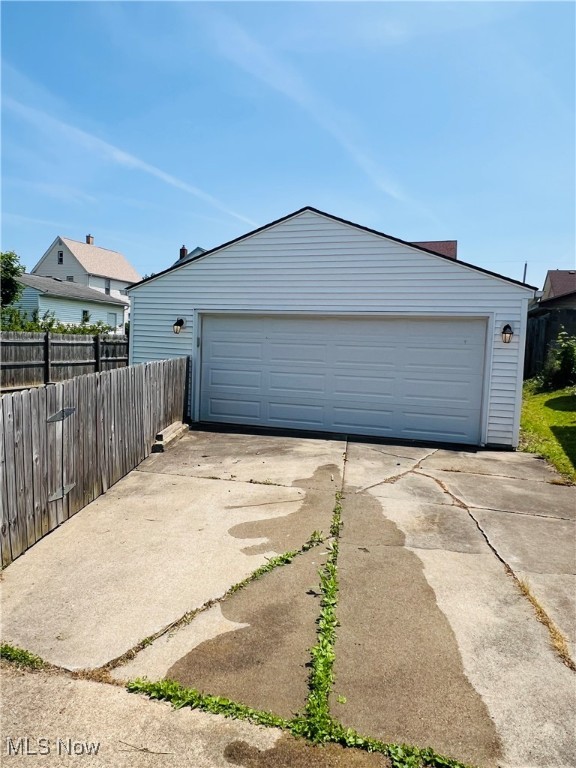 1041 Tod Avenue, Girard, Ohio image 21