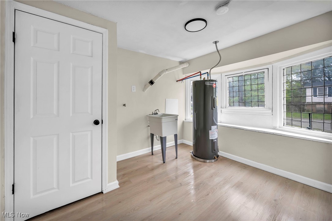 14817 Naples Avenue, Cleveland, Ohio image 20