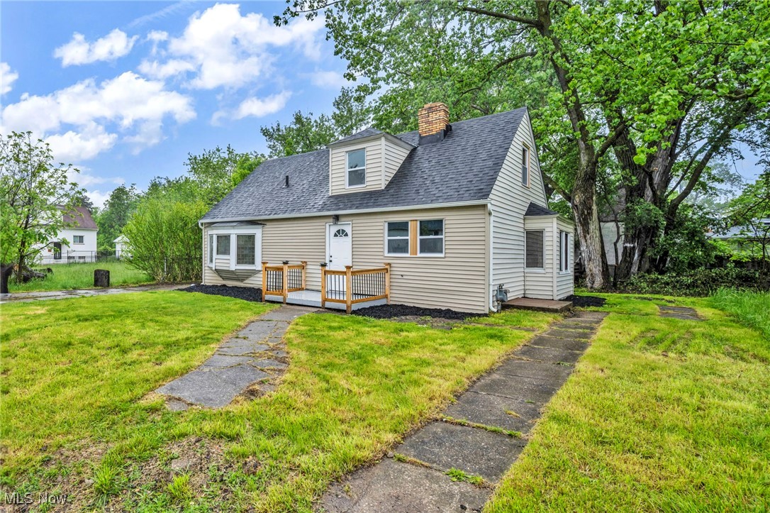 14817 Naples Avenue, Cleveland, Ohio image 3