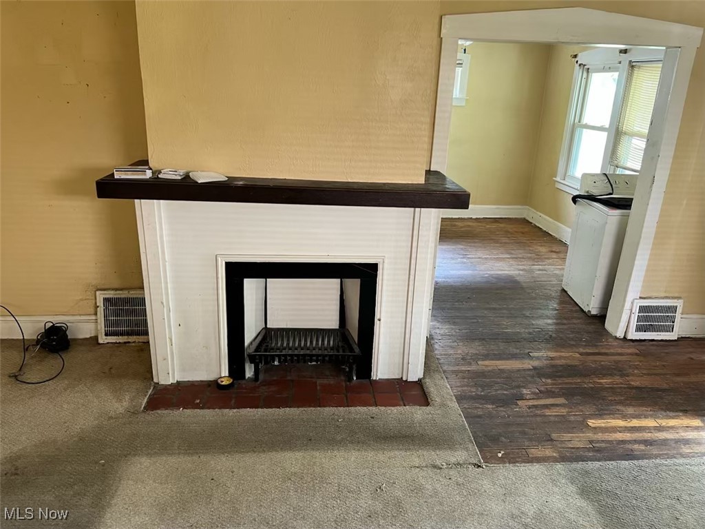 Denison-98th Street - Residential