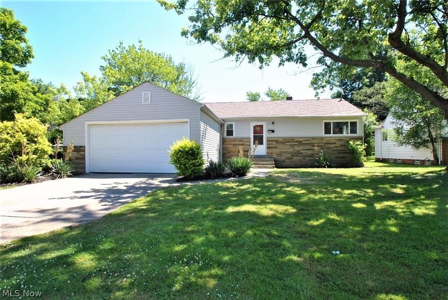 Immaculate move in condition easy living 3 bedroom 1.5 bath ranch with many updates. Newer furnace and C/A, newer windows, kitchen, and electrical. Eat in kitchen with appliances + full dining room. Lower level 20' bonus room. Newer fence . See  today. Motivated Owner agent. Areas best value.