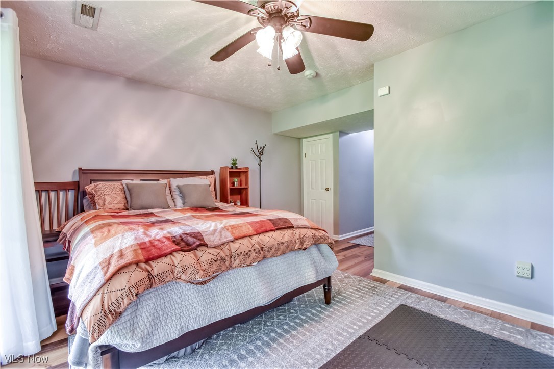 1240 Leeward Lane #A, Willoughby, Ohio image 32