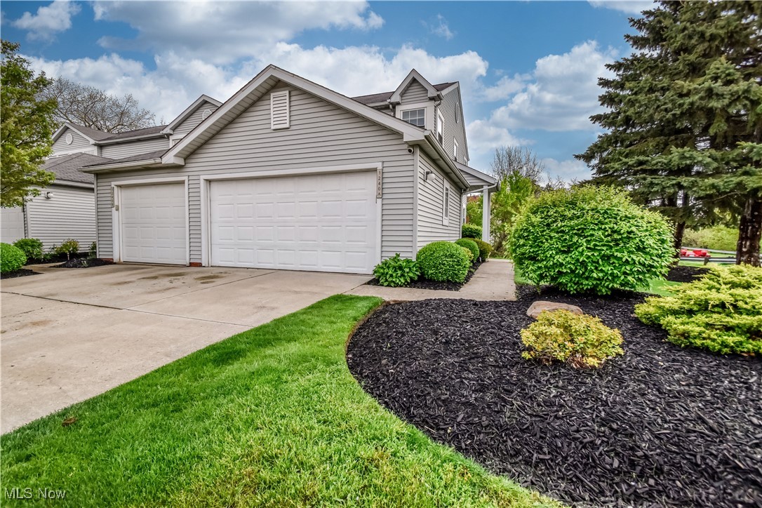 1240 Leeward Lane #A, Willoughby, Ohio image 17