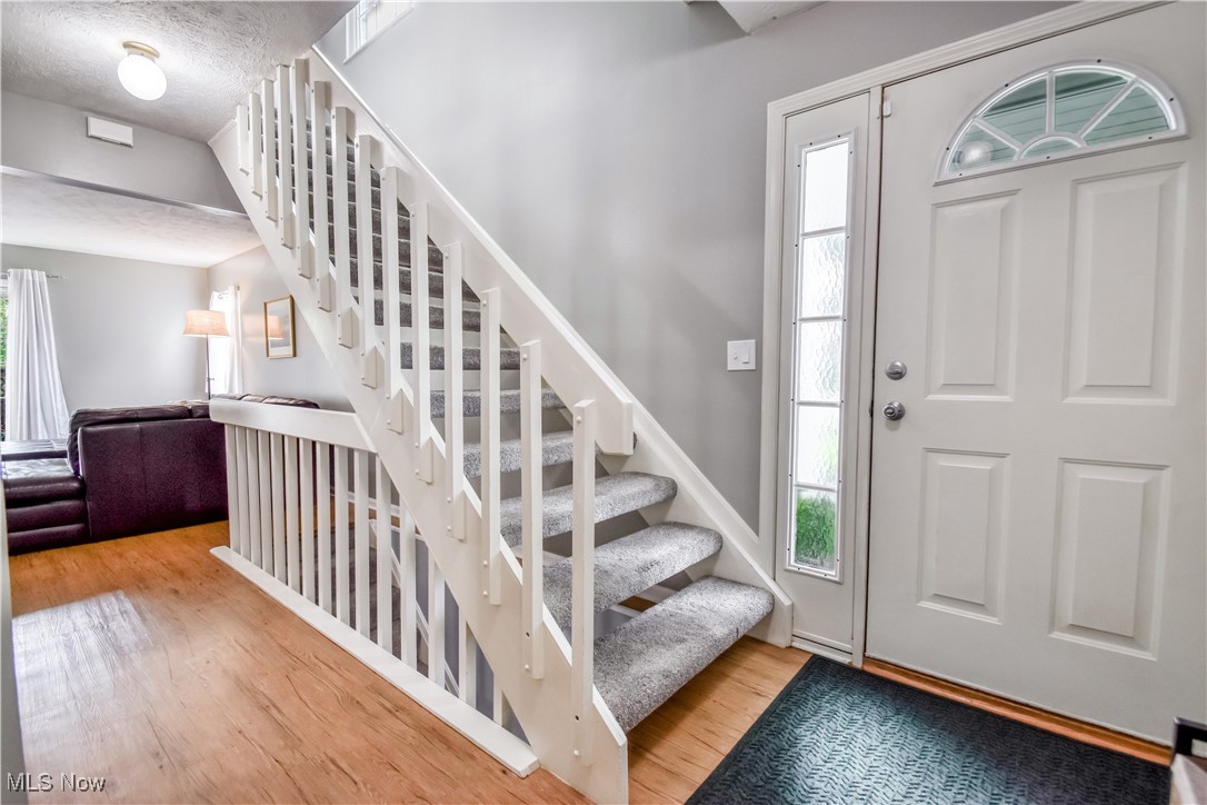 1240 Leeward Lane #A, Willoughby, Ohio image 2